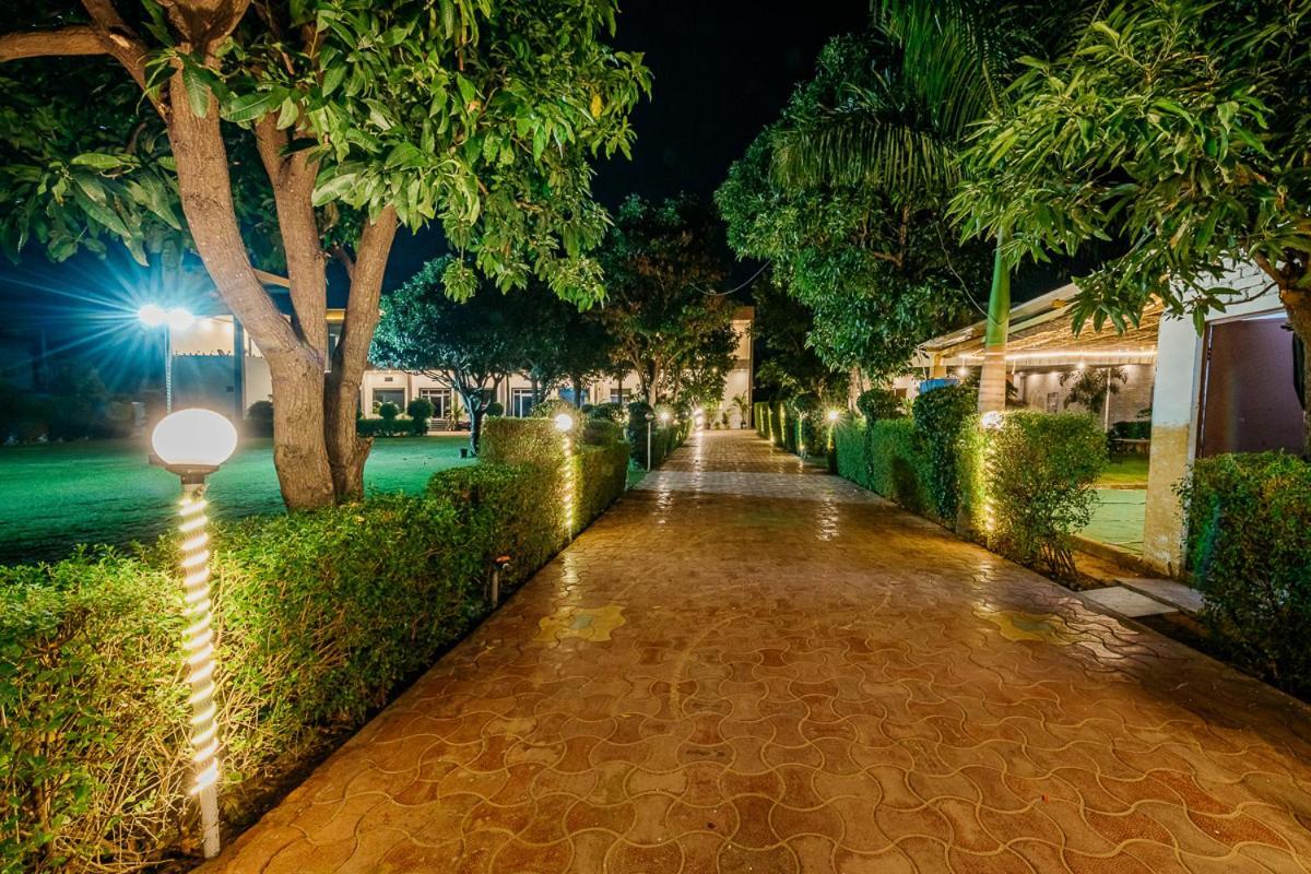 Aditya Palace Pushkar Eksteriør billede