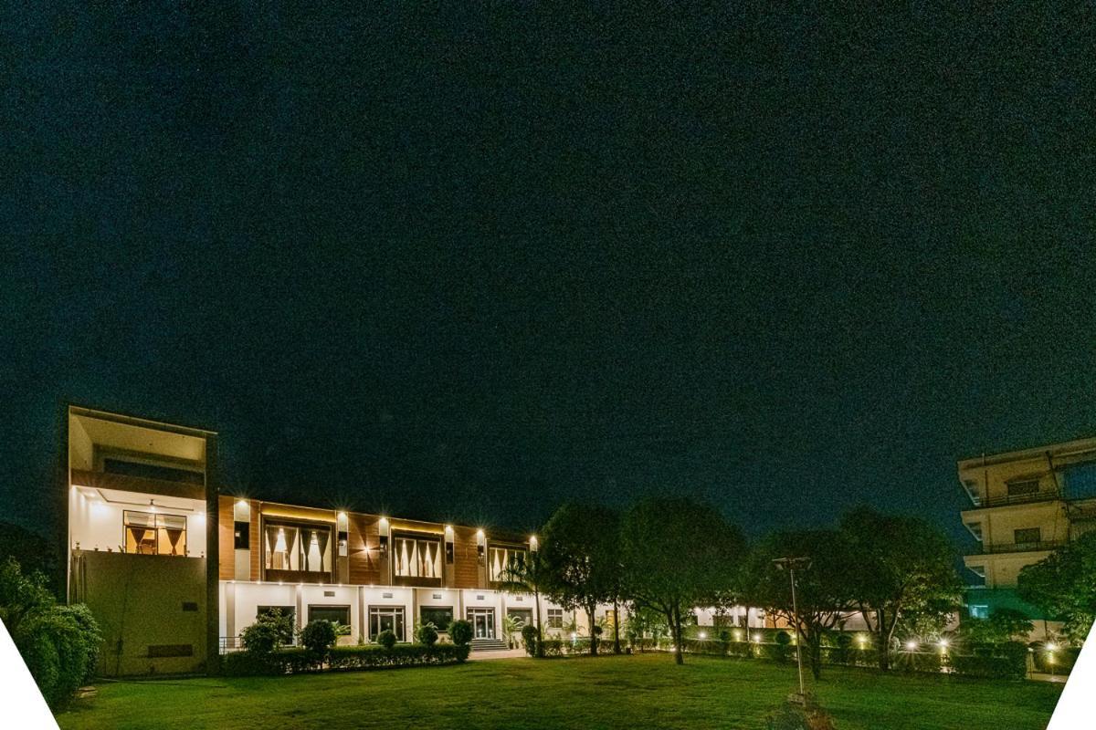 Aditya Palace Pushkar Eksteriør billede