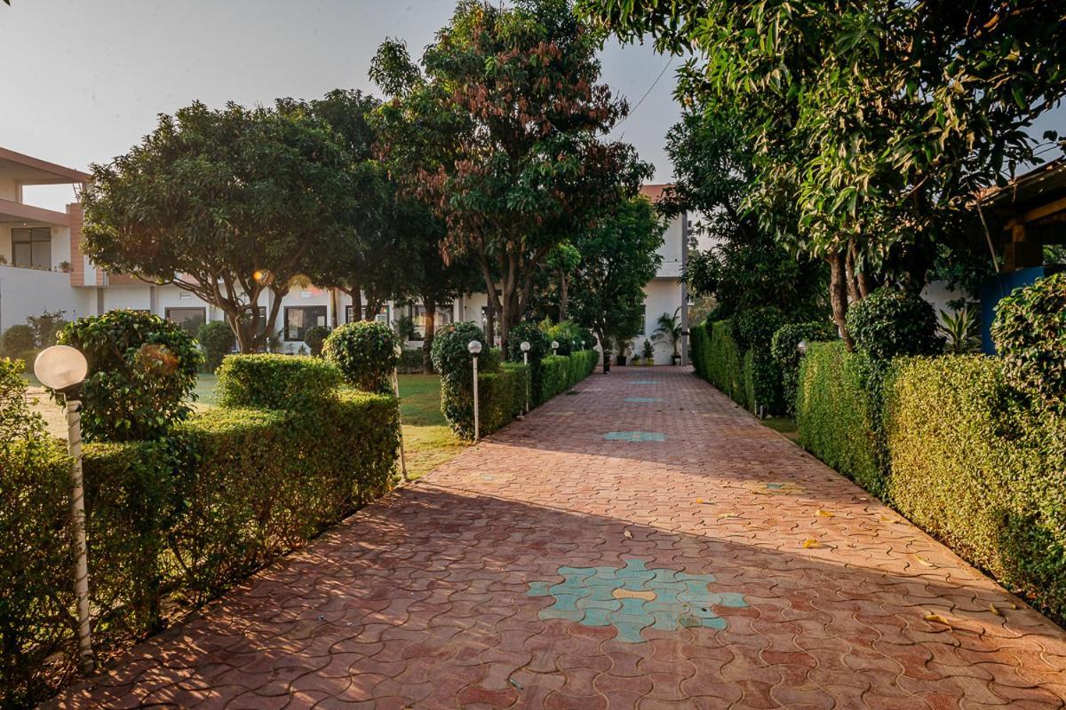 Aditya Palace Pushkar Eksteriør billede